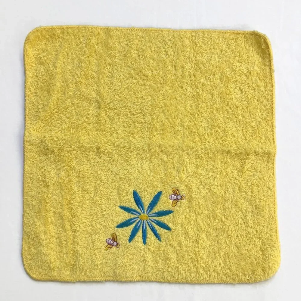 Vintage Honeybee & Flower Embroidered Towel Set 2 Pc Washcloth & Bath Yellow Bee